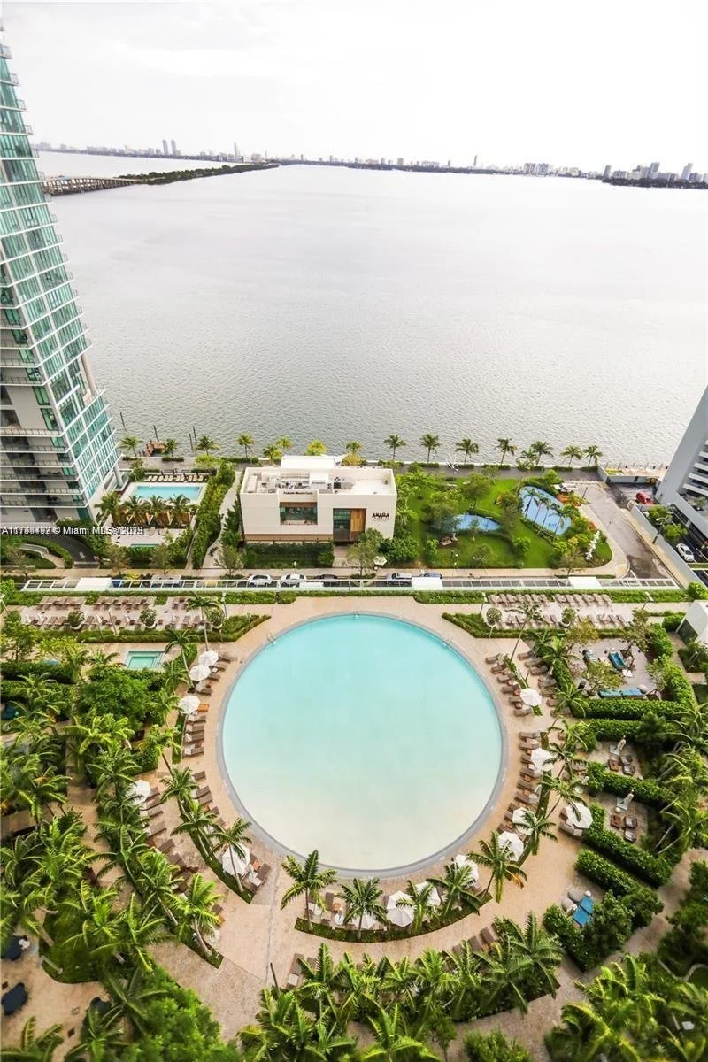 480 NE 31 St 2007, Miami, Florida, United States. - Photo 15