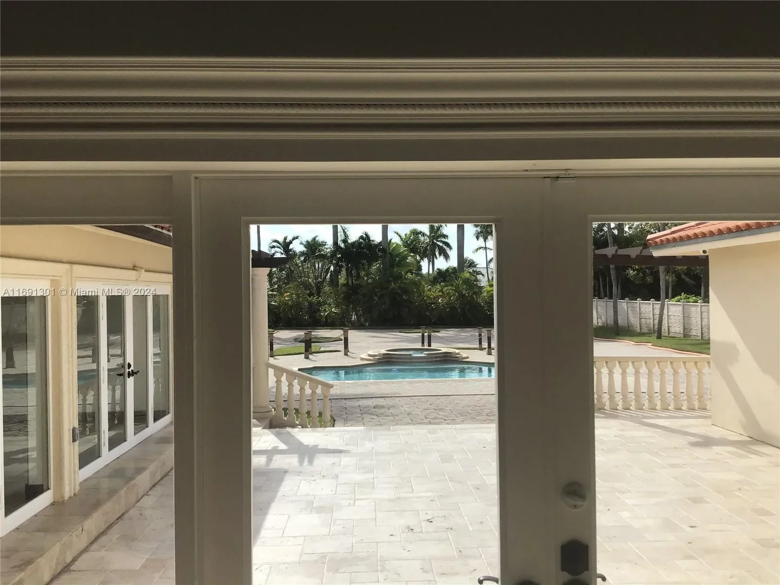 13460 SW 32nd ST, Miami, Florida, United States. - Photo 14