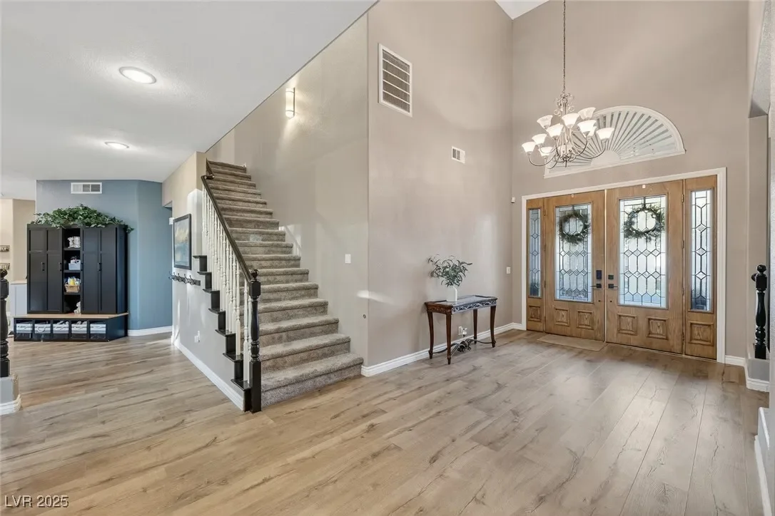 7631 Man O War Street, Las Vegas, Nevada, United States. - Photo 2