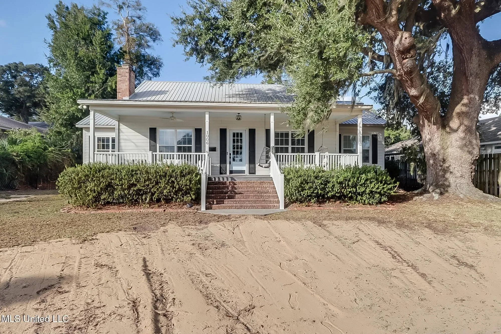 1006 Beach Boulevard, Biloxi, MS 39530, Biloxi, Mississippi, United States. - Photo 4