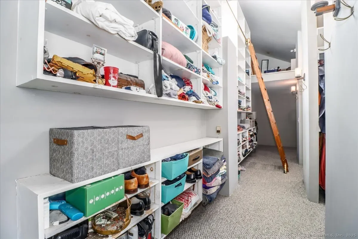 550 Barrack Hill Road, Ridgefield, Connecticut, United States. - Photo 10