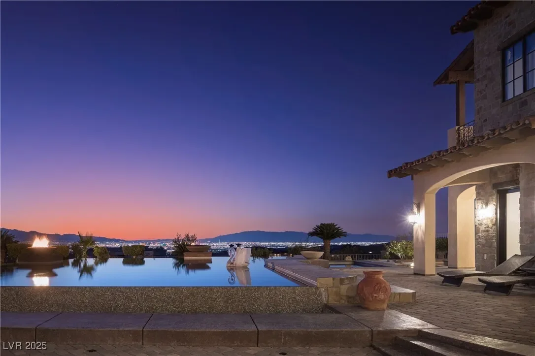 2 Awbrey Court, Henderson, Nevada, United States. - Photo 15