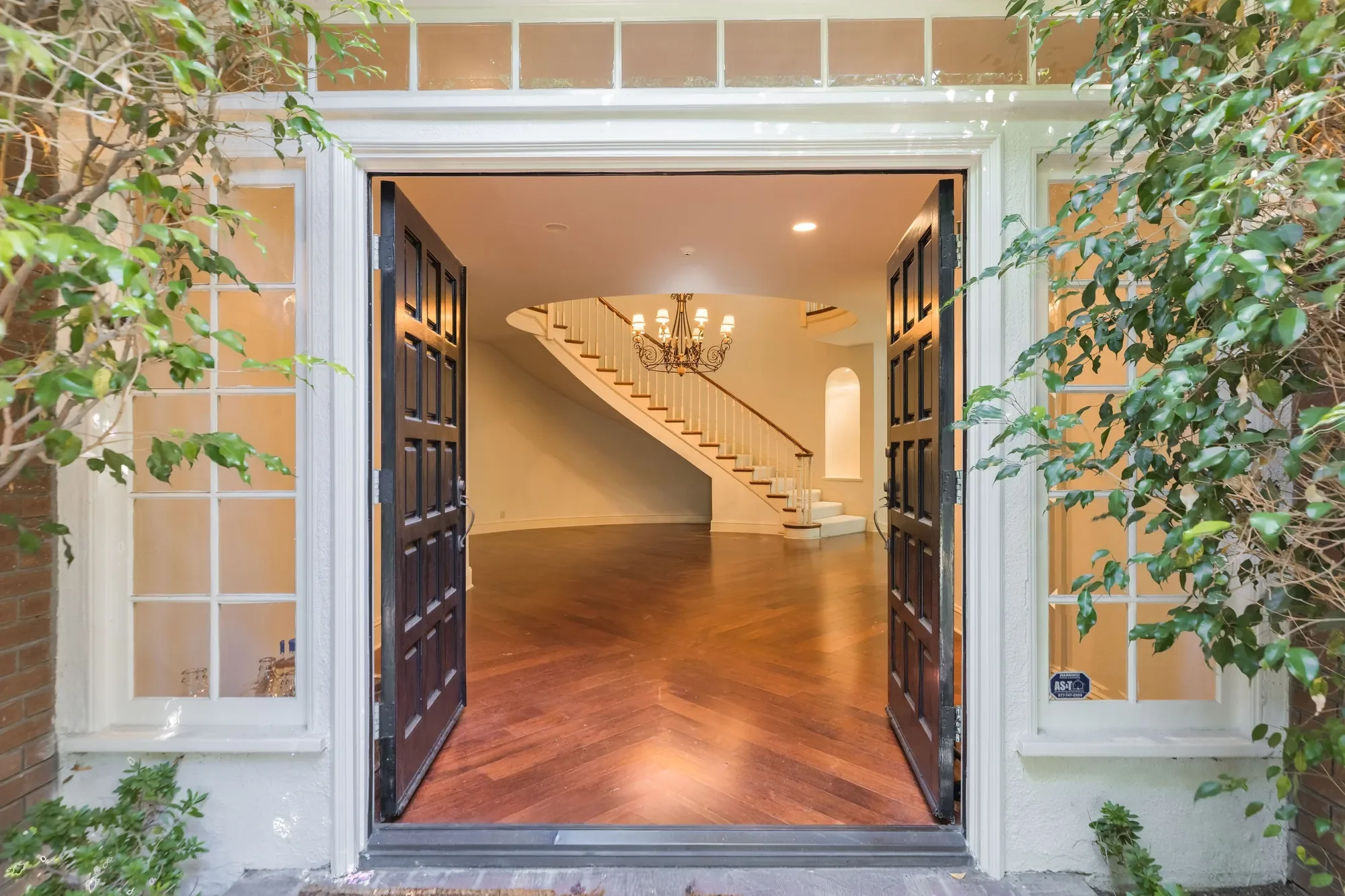 12386 Ridge Circle , Los Angeles, CA 90049, Los Angeles, California, United States. - Photo 34