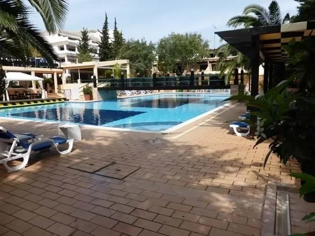Duplex Apartment within walking distance of the beach