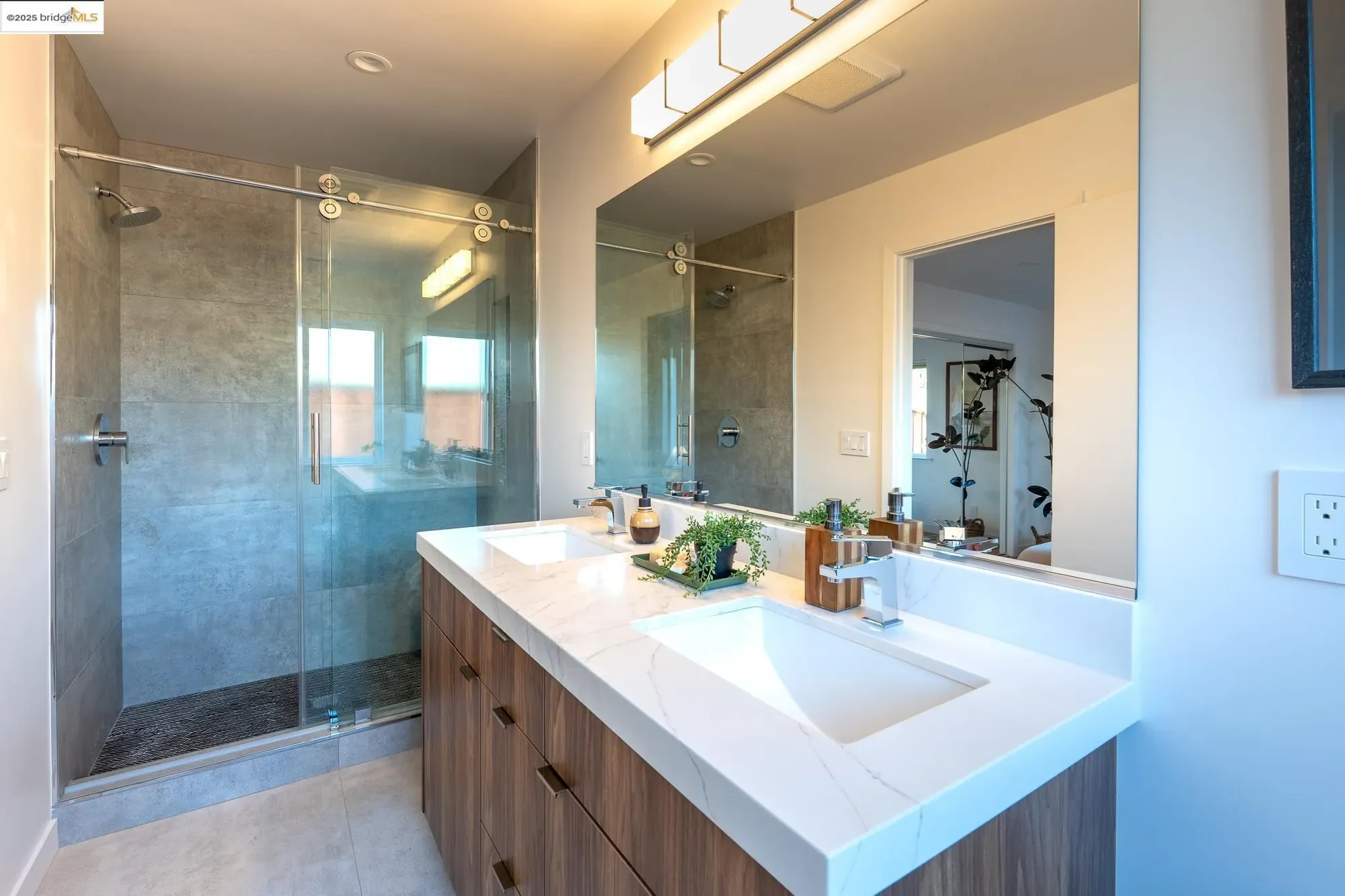 207 Cambridge Avenue, Kensington, CA, 94708, USA, Berkeley, California, United States. - Photo 26