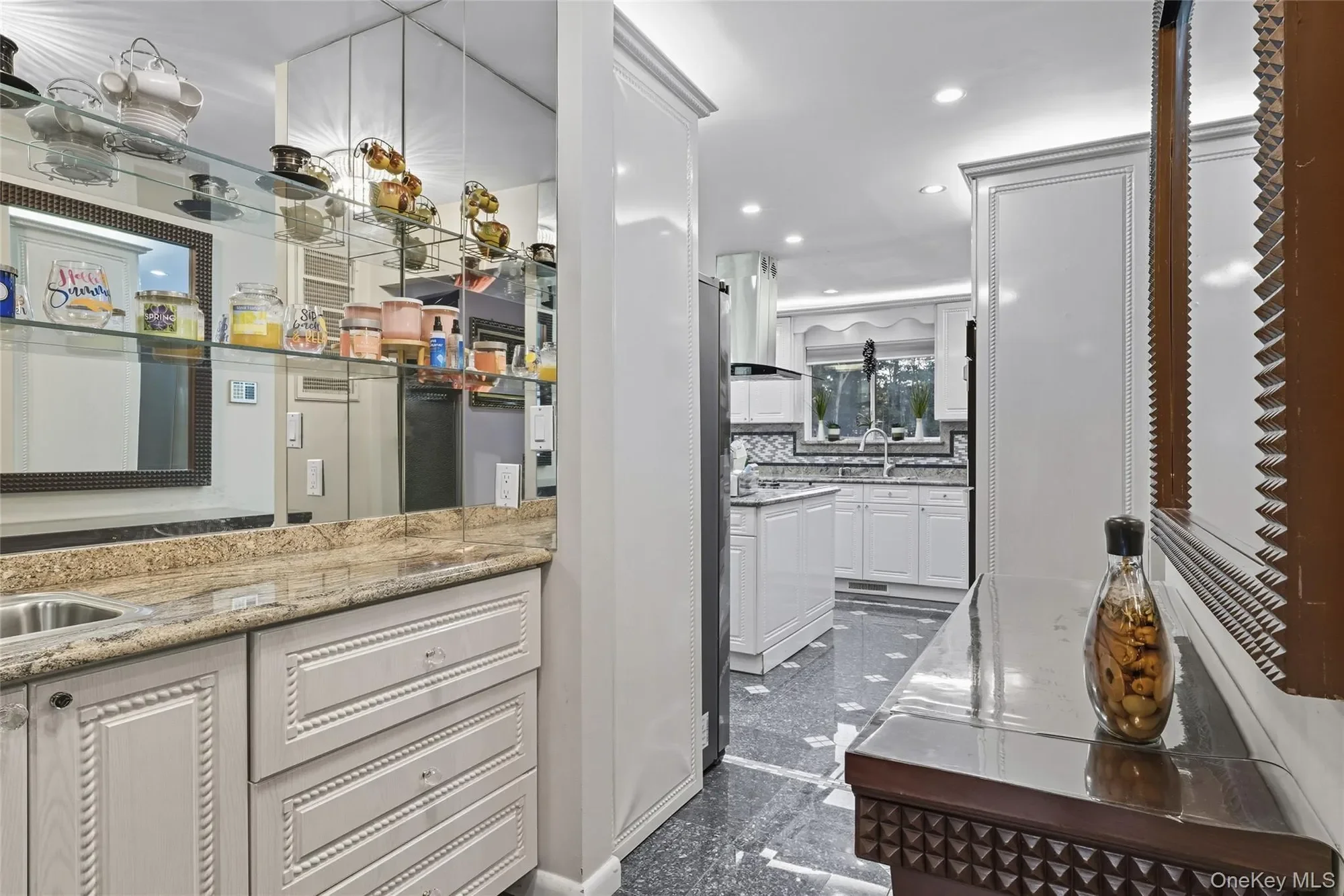 258 Half Hollow Road, Dix Hills, NY 11746, Huntington Station, New York, United States. - Photo 10