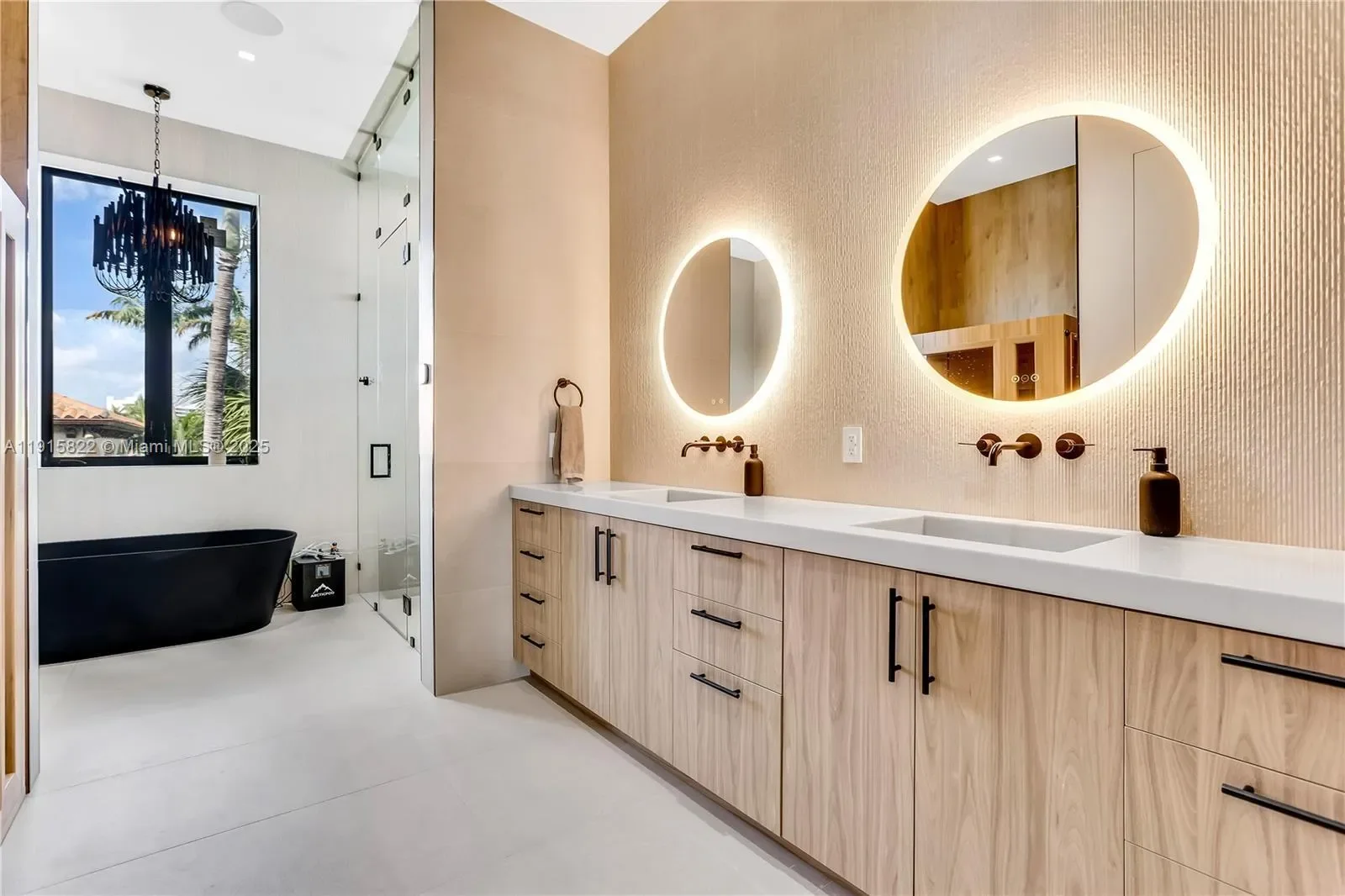 9045 Hawthorne Ave, Bal Harbour, Florida, United States. - Photo 44