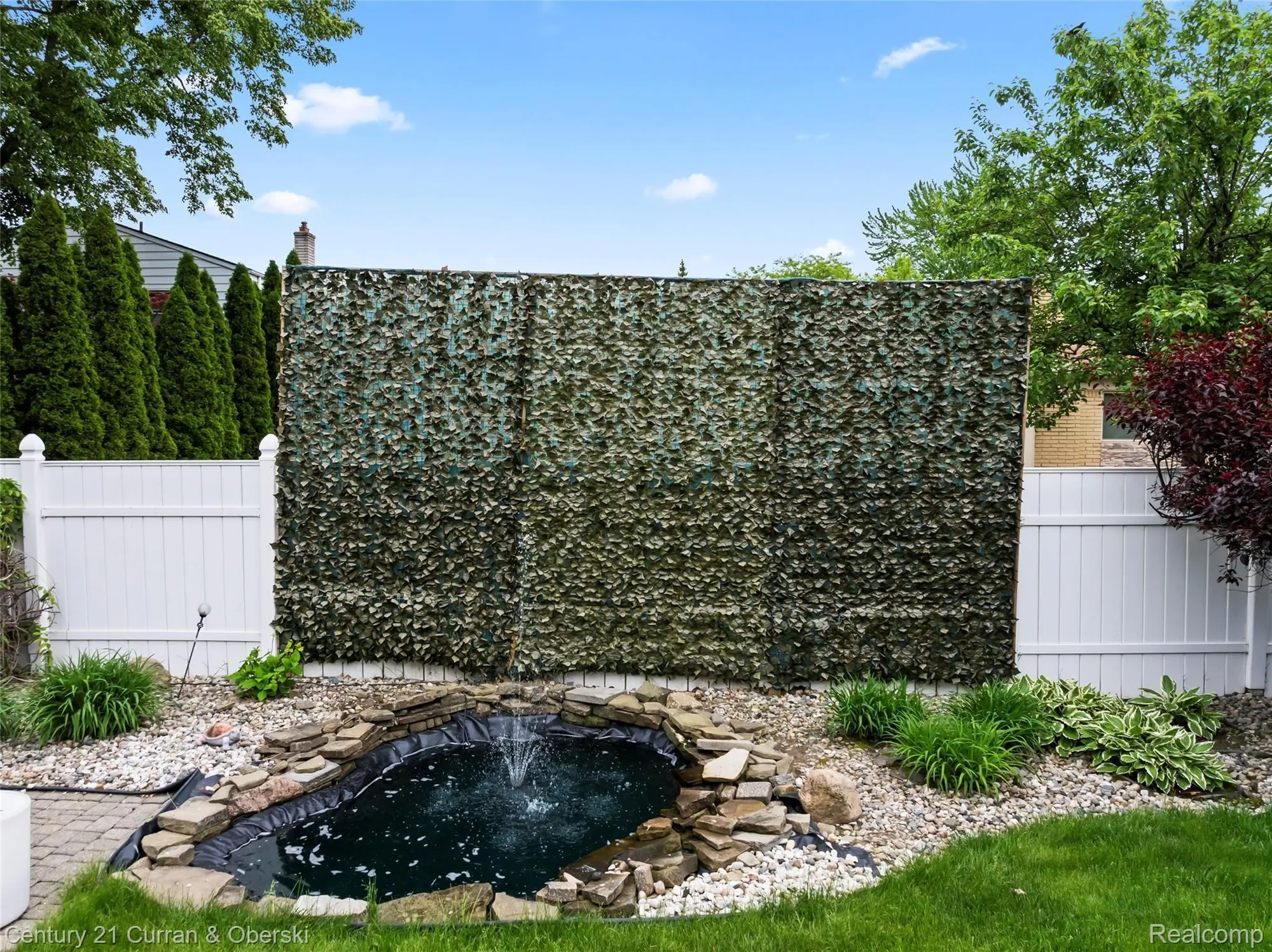 26155 Timber Trail, Dearborn Heights, MI 48127, Dearborn, Michigan, United States. - Photo 18