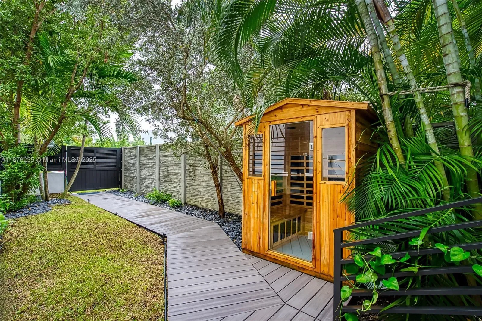 311 189th St, Golden Beach, Florida, United States. - Photo 44