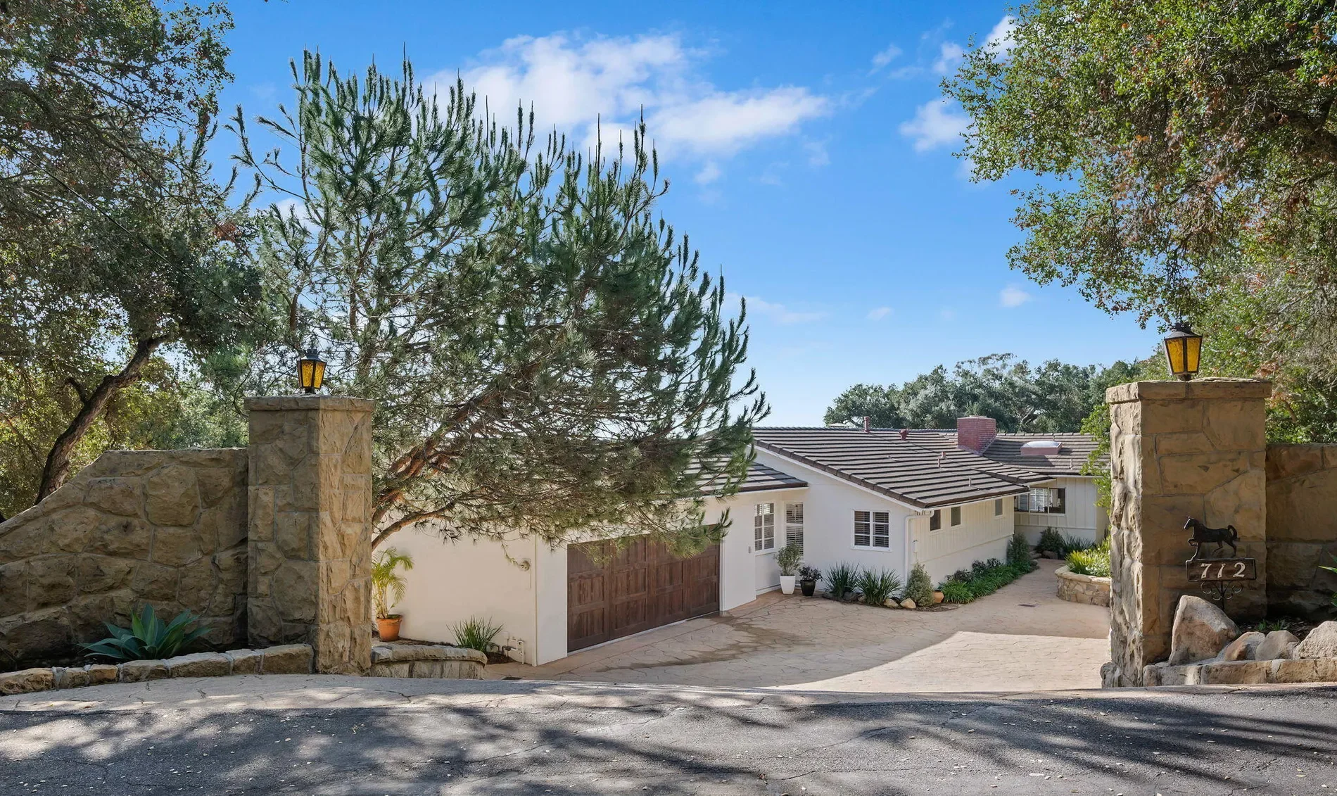 712 Arbolado Road, SANTA BARBARA, CA, 93103, USA, Santa Barbara, California, United States. - Photo 11