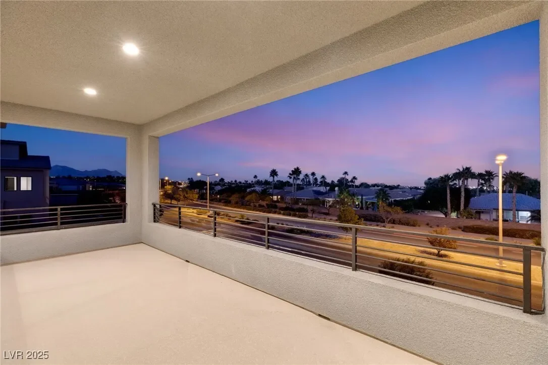 4822 Shady Ridge Drive, Las Vegas, Nevada, United States. - Photo 35