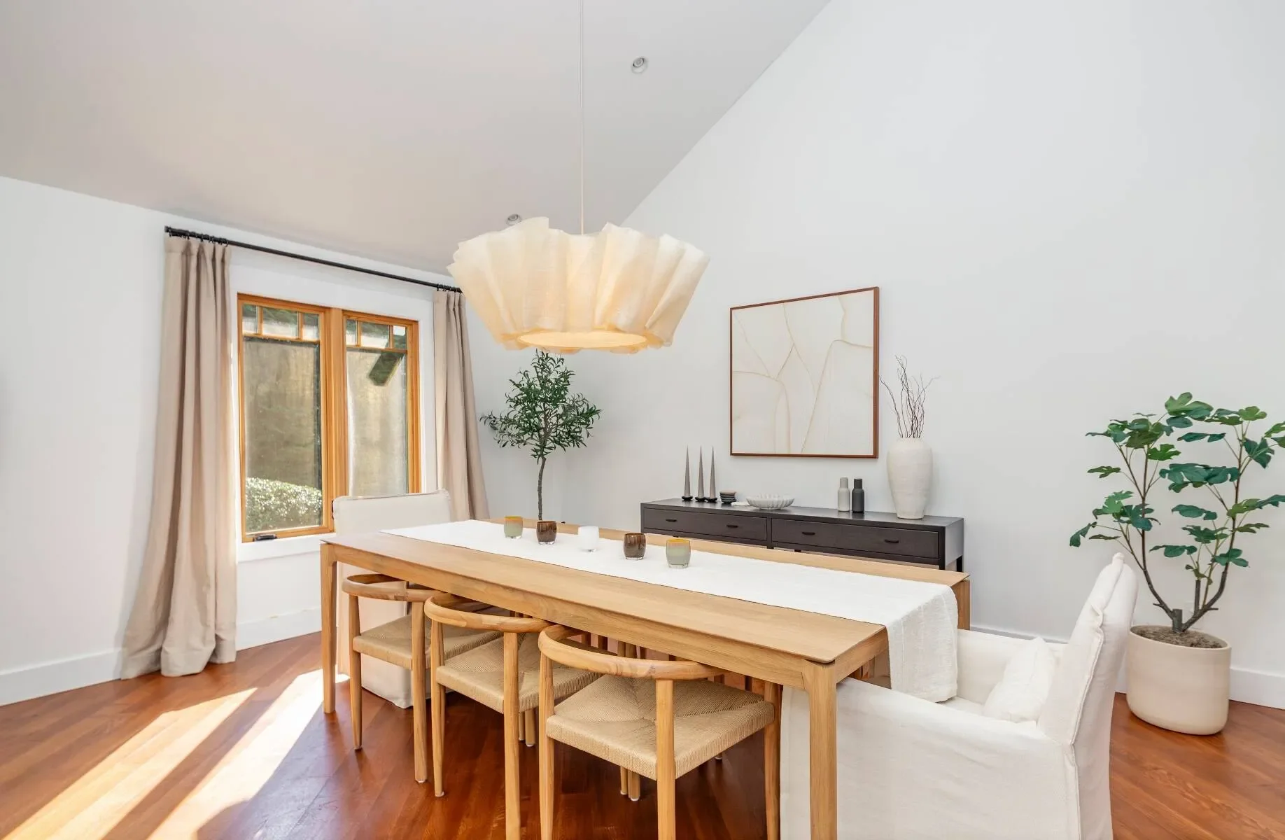 30 East Hollow Road , East Hampton, NY 11937, East Hampton, New York, United States. - Photo 27