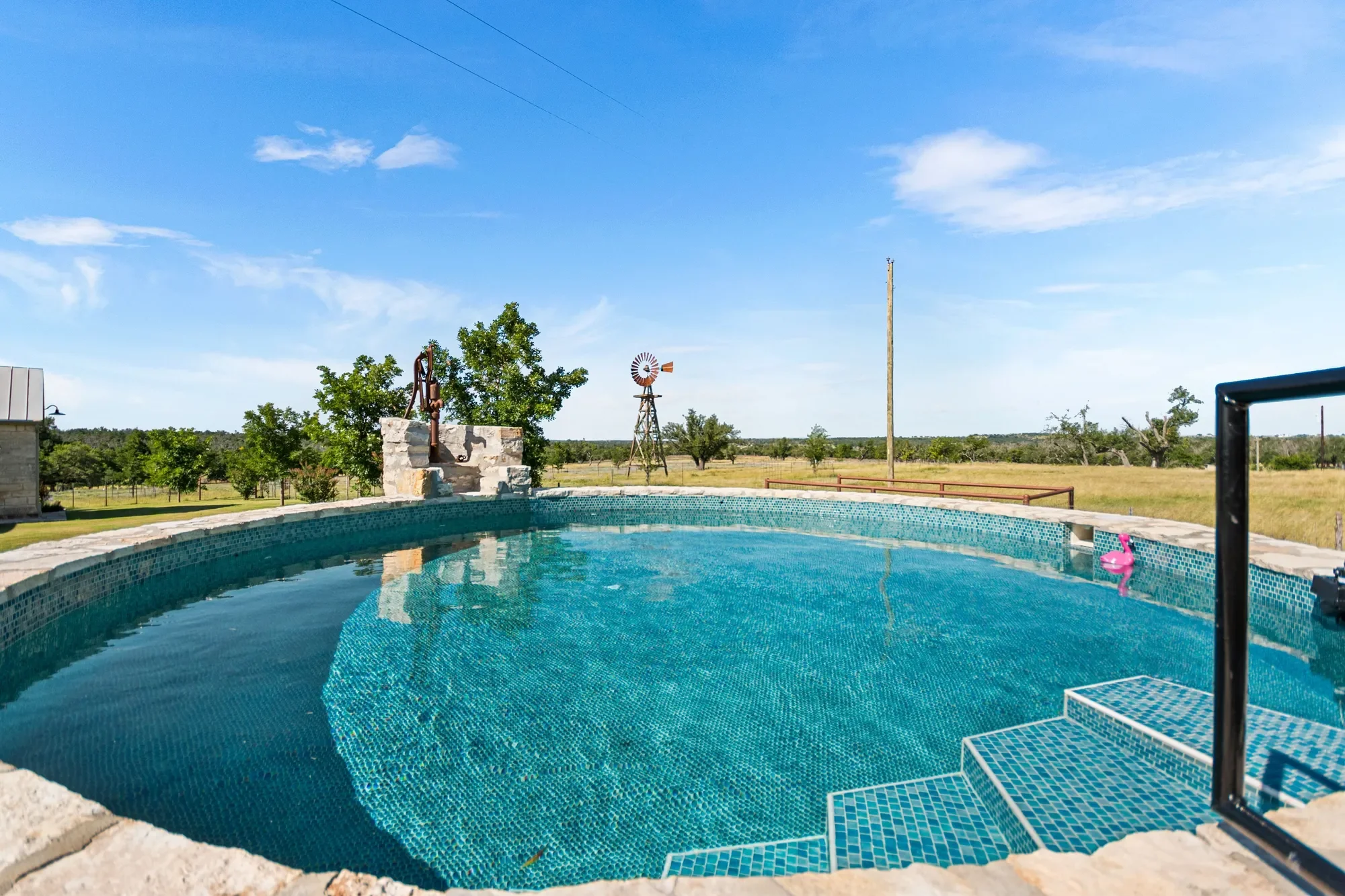 4369 Reeh-Weinheimer Road , Fredericksburg, TX 78624, Fredericksburg, Texas, United States. - Photo 40