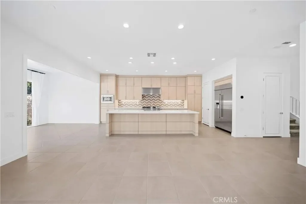 360 Riverbend, Lake Forest, California, United States. - Photo 9