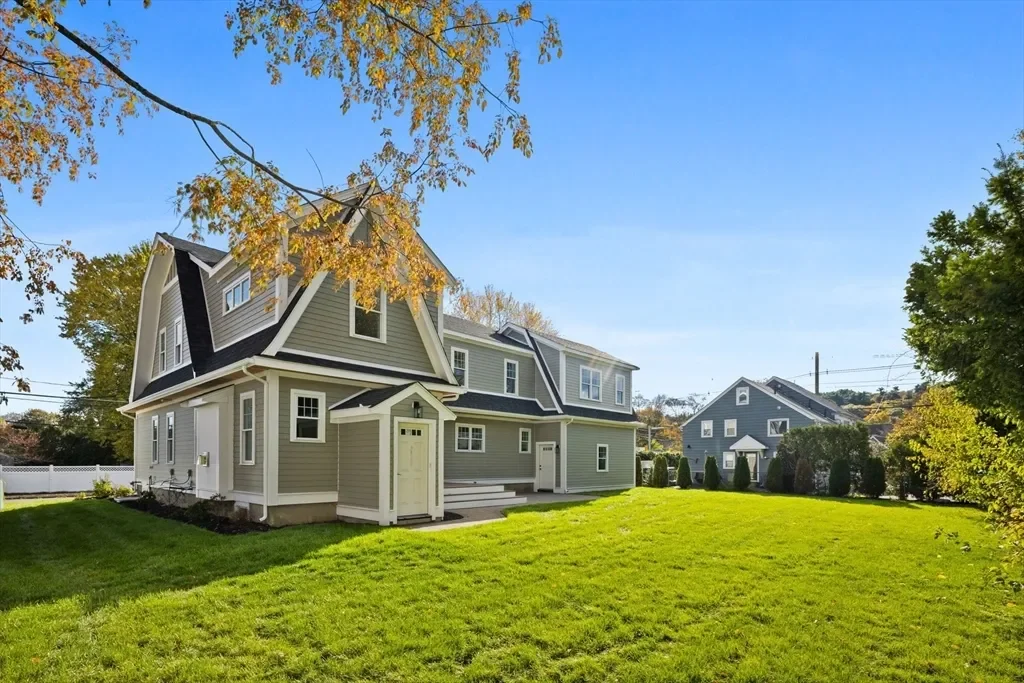 89 Wildwood St, Winchester, Massachusetts, United States. - Photo 24