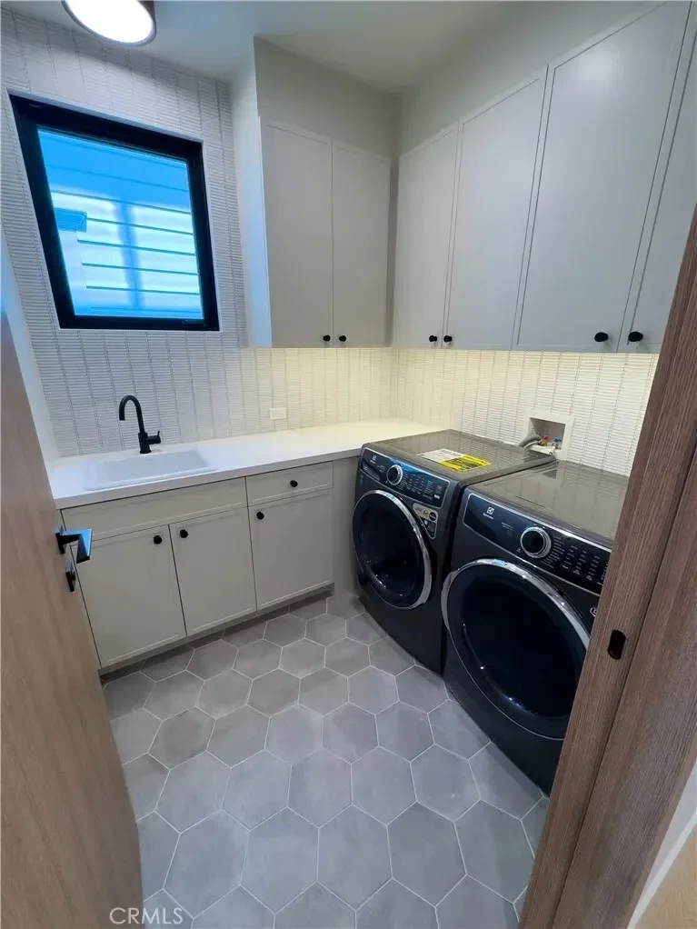 404 16th Street, Manhattan Beach, California, United States. - Photo 44
