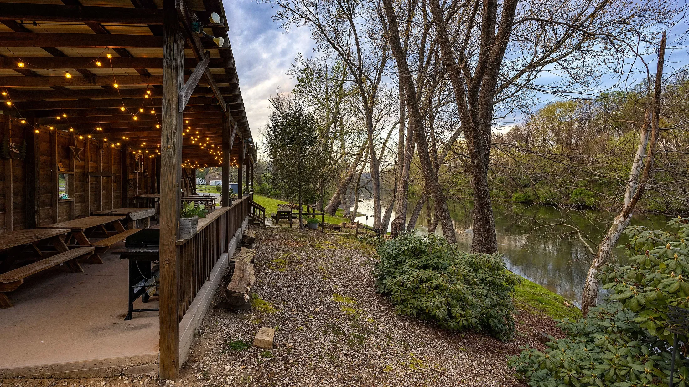 341 Sycamore Shoals Drive , Elizabethton, TN 37643, Elizabethton, Tennessee, United States. - Photo 10