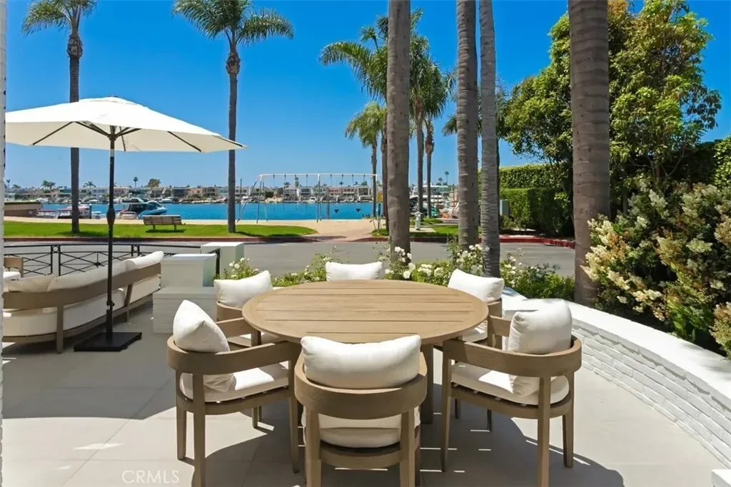 2401 Bayshore Drive, Newport Beach, California, United States. - Photo 19