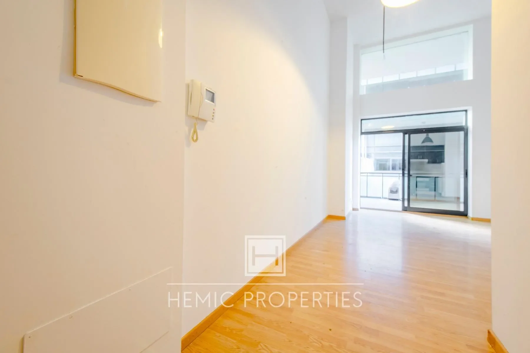 Gallery photo 3