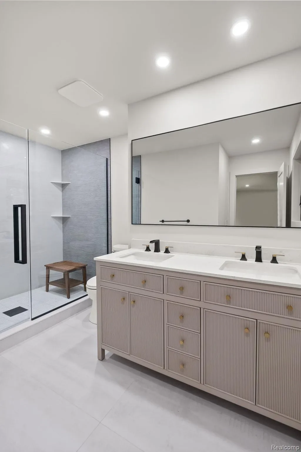 3539 Walbri Dr., Bloomfield Hills, MI 48304, Bloomfield Hills, Michigan, United States. - Photo 11