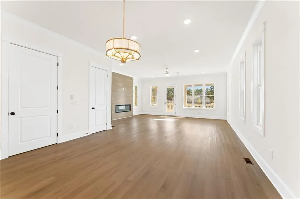 Gallery photo 4