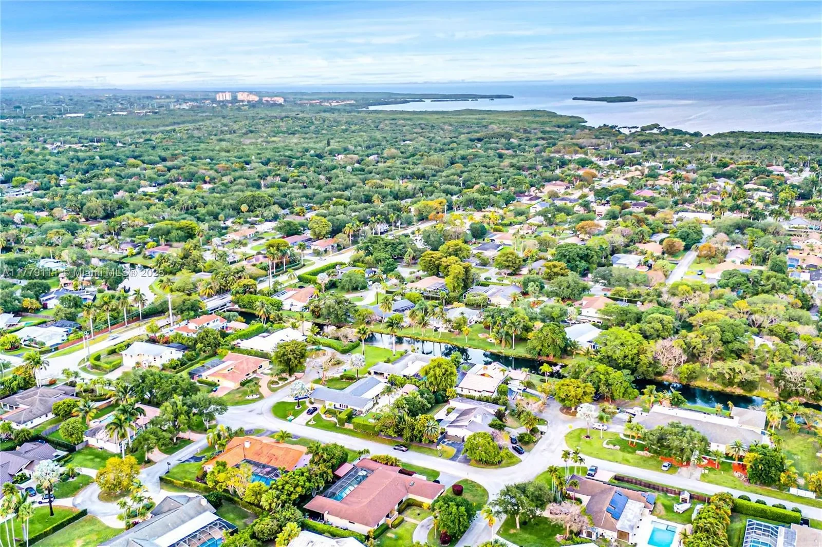 7801 SW 170th St, Cutler Bay, Florida, United States. - Photo 61