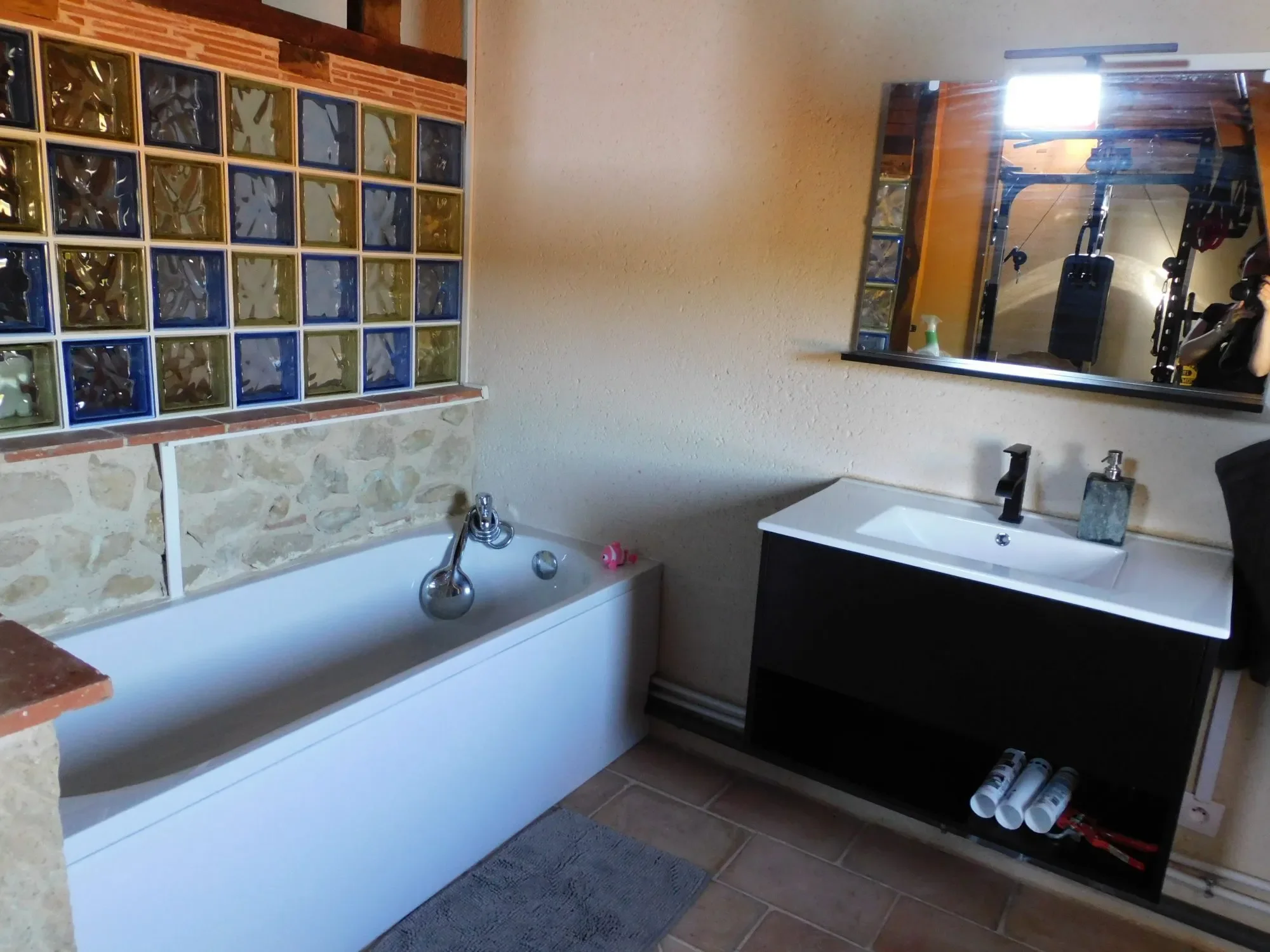Gallery photo 6