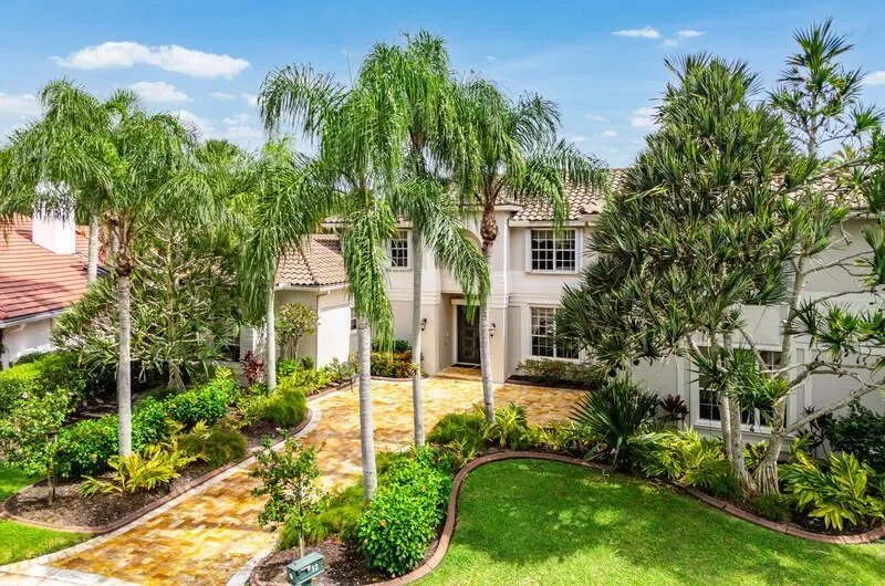 12 Martinique Cove, Palm Beach Gardens, Florida, United States. - Photo 1