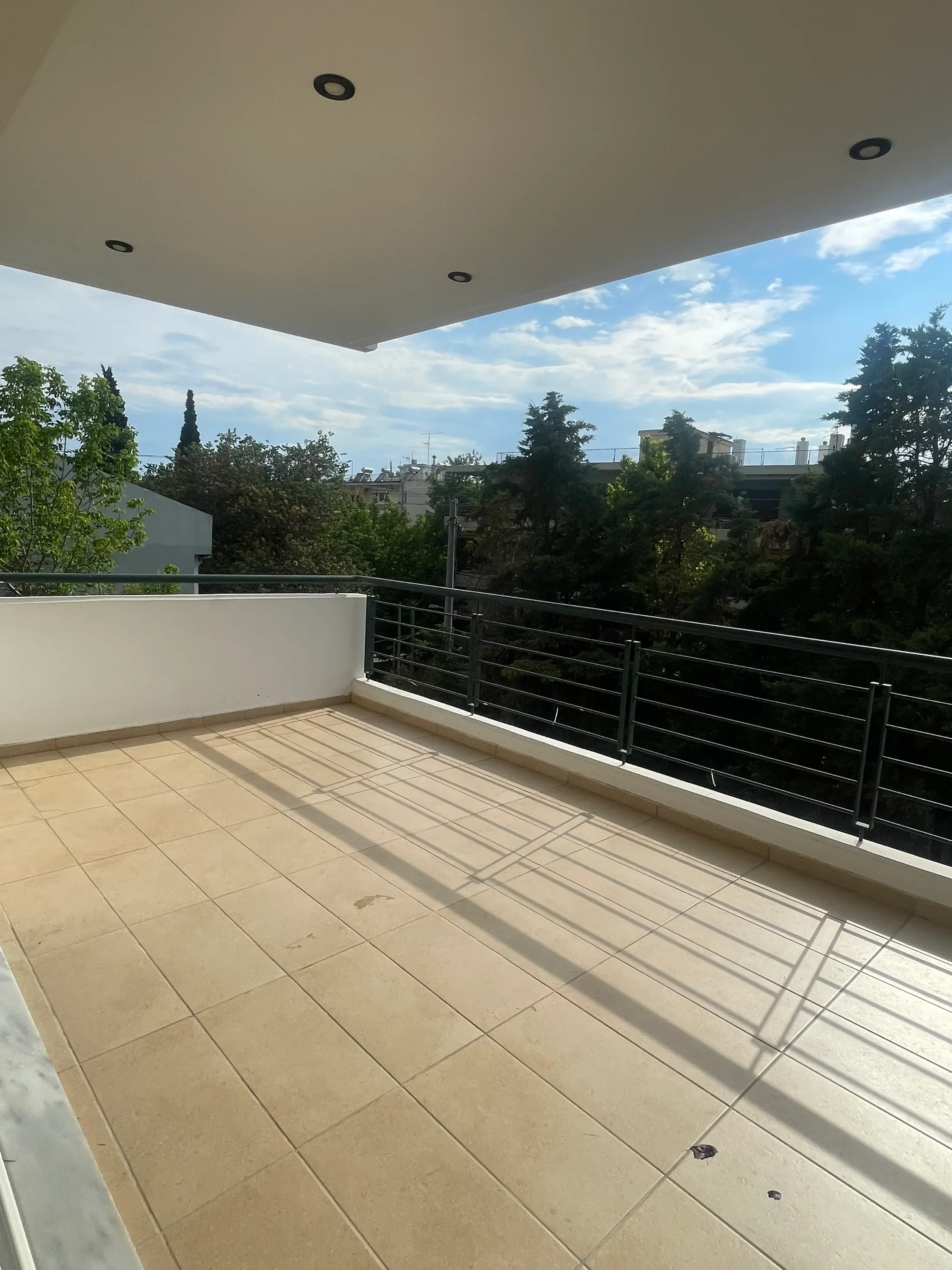 Exterior photo 10