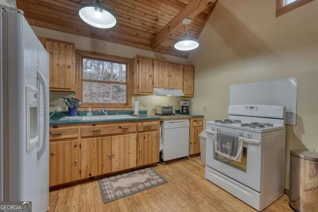 2479 Plum Orchard RD, Clayton, Georgia, United States. - Photo 8