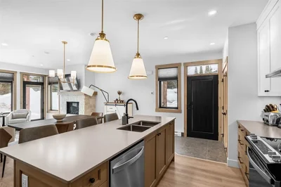 Thumbnail 15