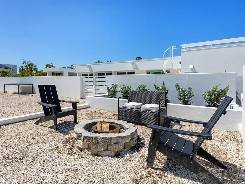 7647 SANDERLING ROAD, Siesta Key, Florida, United States. - Photo 58