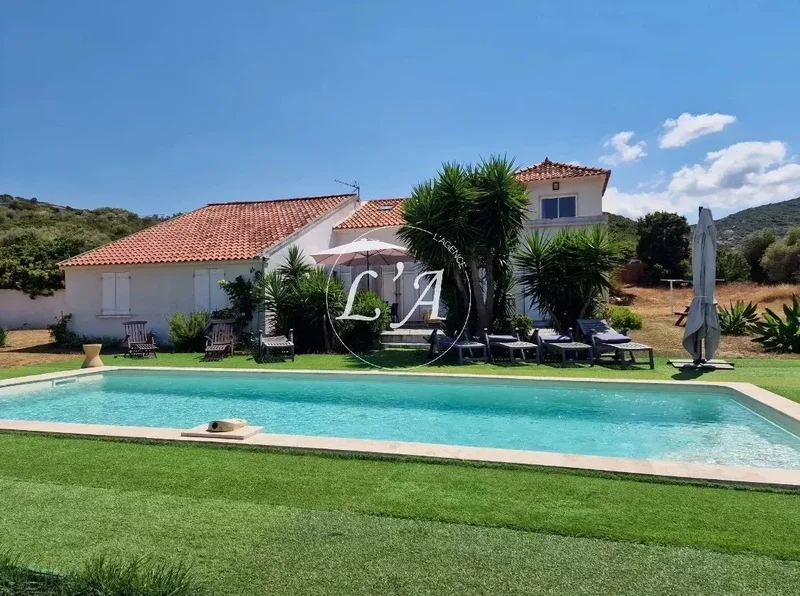 Saint-Florent Villa