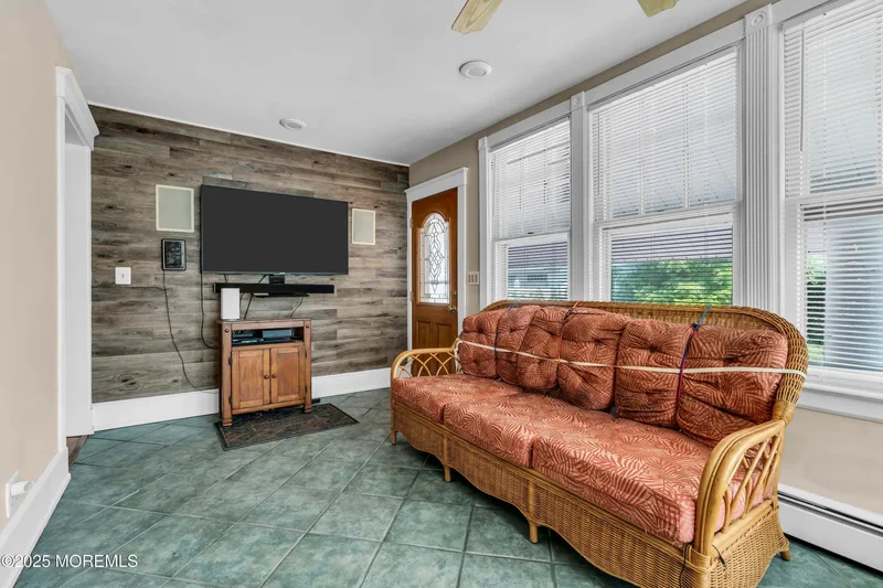 28 Broadway Road, Freehold, NJ 07728, Freehold Township, New Jersey, United States. - Photo 24