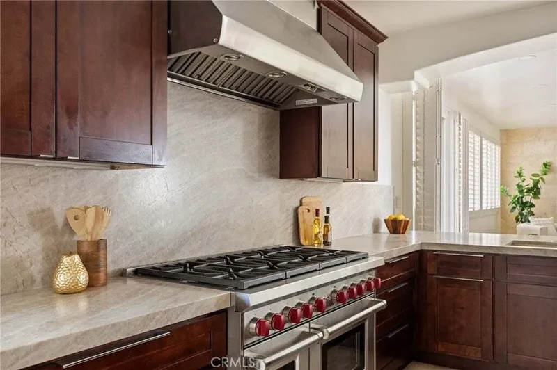 952 Creek View Lane, Redlands, CA 92373, Redlands, California, United States. - Photo 17