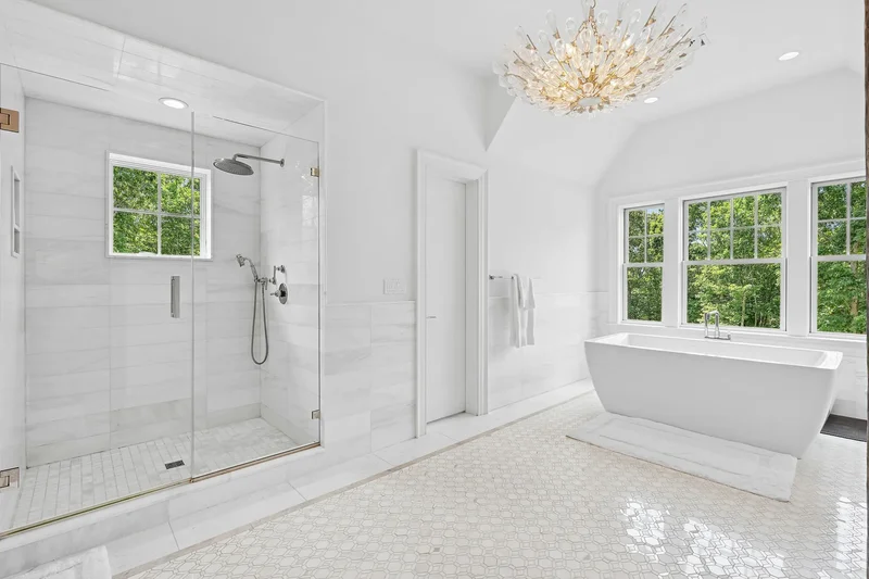 471 Middle Line Hwy, Sag Harbor, New York, United States. - Photo 35