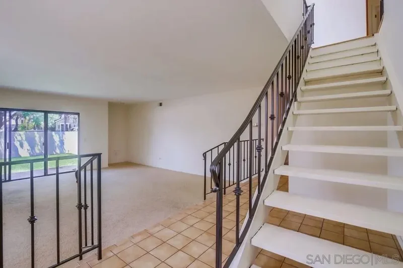 349-351 G Avenue, Coronado, California, United States. - Photo 26