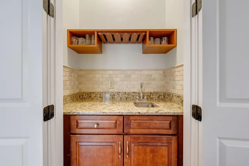 2125 Yellow Mountain RD, Roanoke, VA, 24014, USA, Roanoke, Virginia, United States. - Photo 39