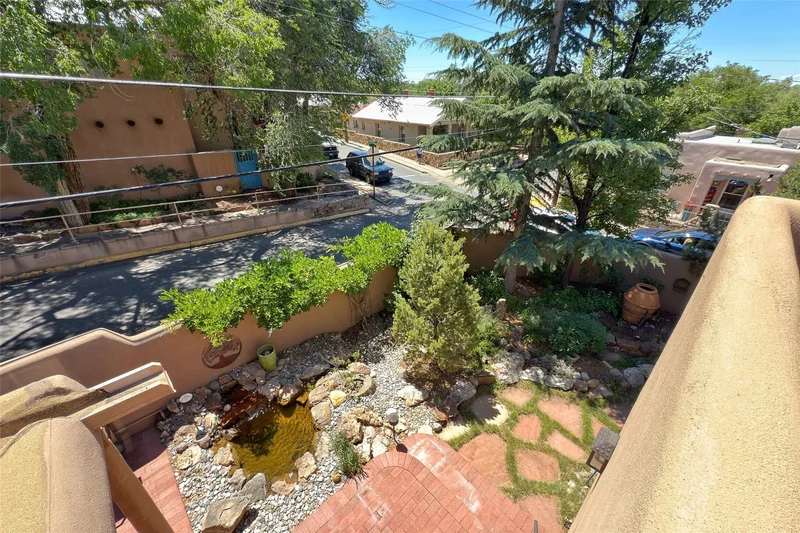 517 Paseo De Peralta , Santa Fe, NM 87501, Santa Fe, New Mexico, United States. - Photo 39