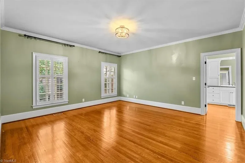 2 Saint Augustine Square, Greensboro, North Carolina, United States. - Photo 25