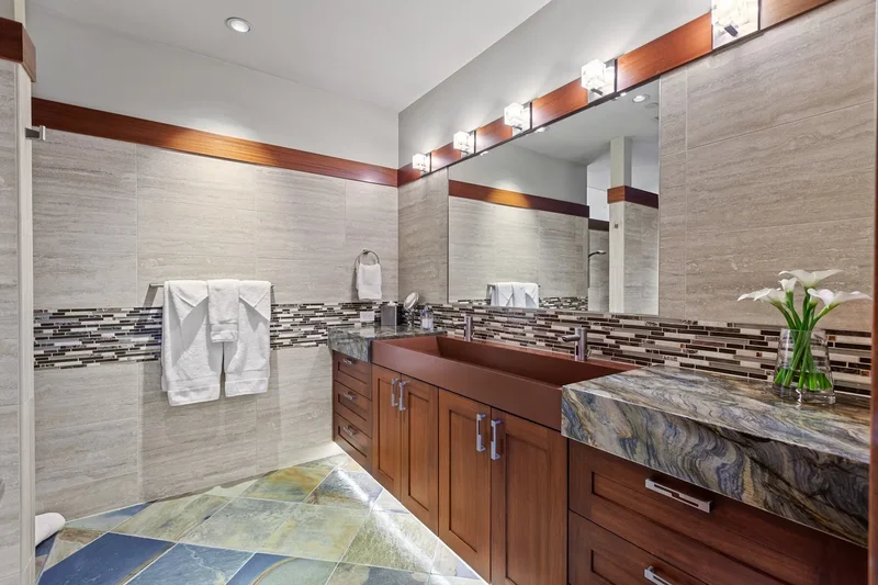 2051 S Island Green Dr, Coeur d'Alene, ID 83814, Coeur d'Alene, Idaho, United States. - Photo 53