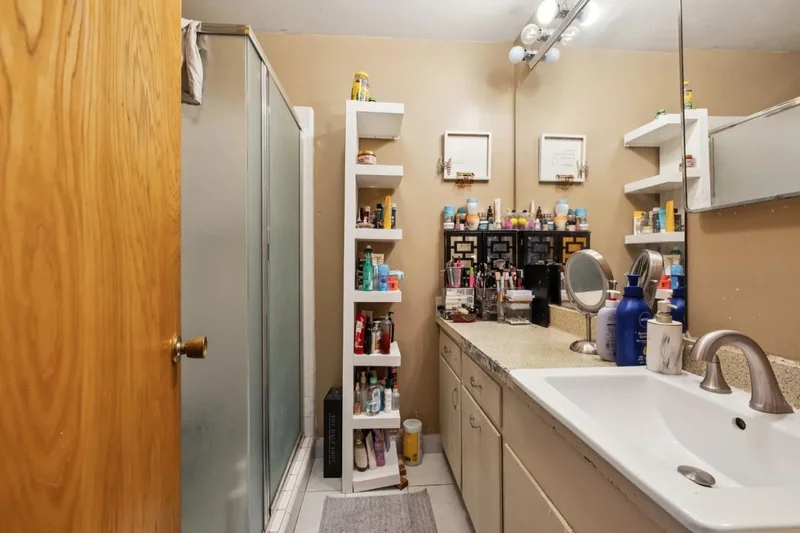 121 Lorton Avenue, Burlingame, California, United States. - Photo 5