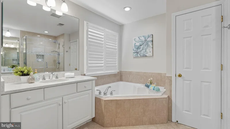 8909 Robert Lundy Place, Lorton, VA 22079, Lorton, Virginia, United States. - Photo 25