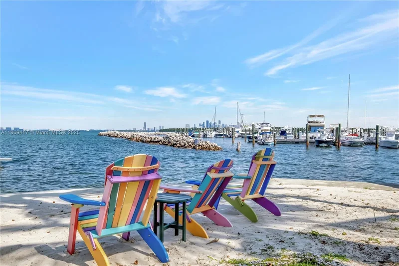 200 Harbor Dr, Key Biscayne, FL 33149, Key Biscayne, Florida, United States. - Photo 5