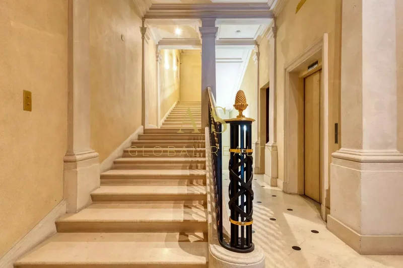 Paris, Île-de-France, France. - Photo 20