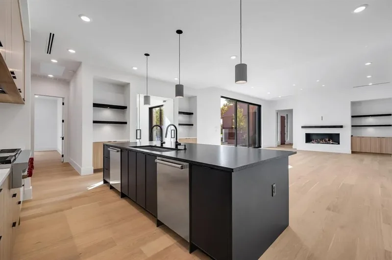 3373 Dorado Beach Drive, Farmers Branch, Texas, United States. - Photo 12