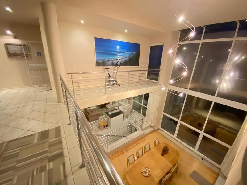 Wavecrest,
Jeffreys Bay,
Eastern Cape, Jeffreys Bay, Eastern Cape, South Africa. - Photo 17
