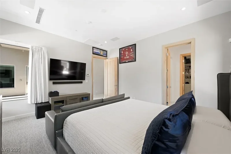 11 Hawkeye Lane, Las Vegas, NV 89135, Las Vegas, Nevada, United States. - Photo 13
