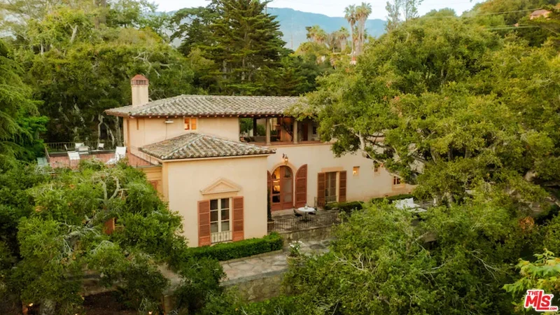 Single Family Residence in Carpinteria