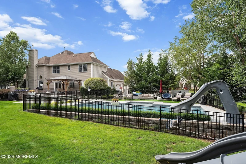 1528 Whitty Pine Court, Toms River, New Jersey, United States. - Photo 49